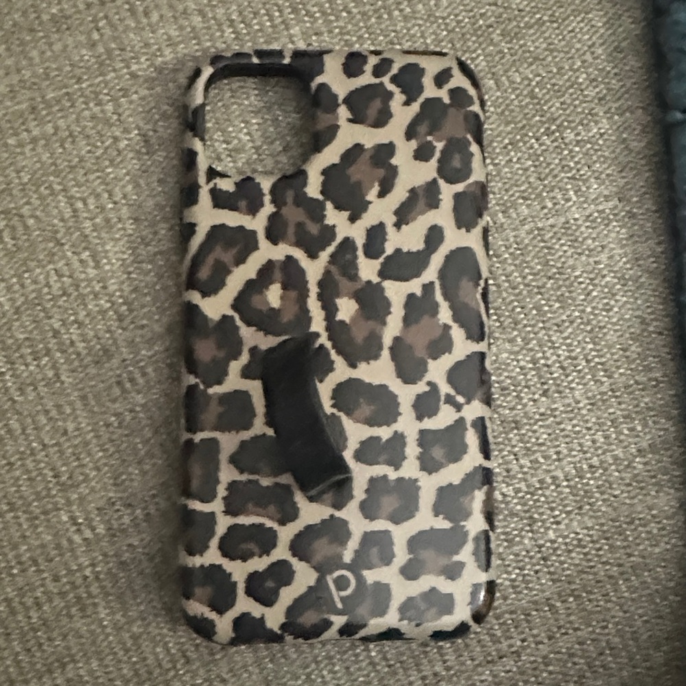 Leopard Print I Phone 11 Case loopy